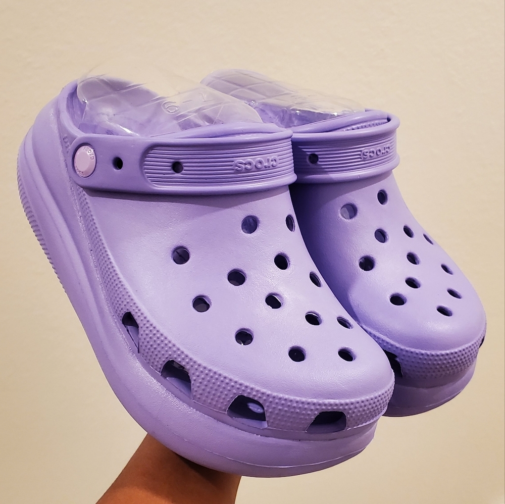 Crocs platform